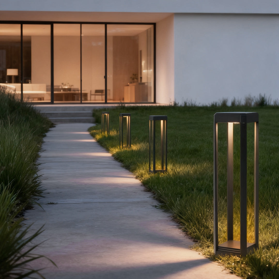 [Open-Box]Metal Solar Pathway Lights Modern Black Aluminum Light
