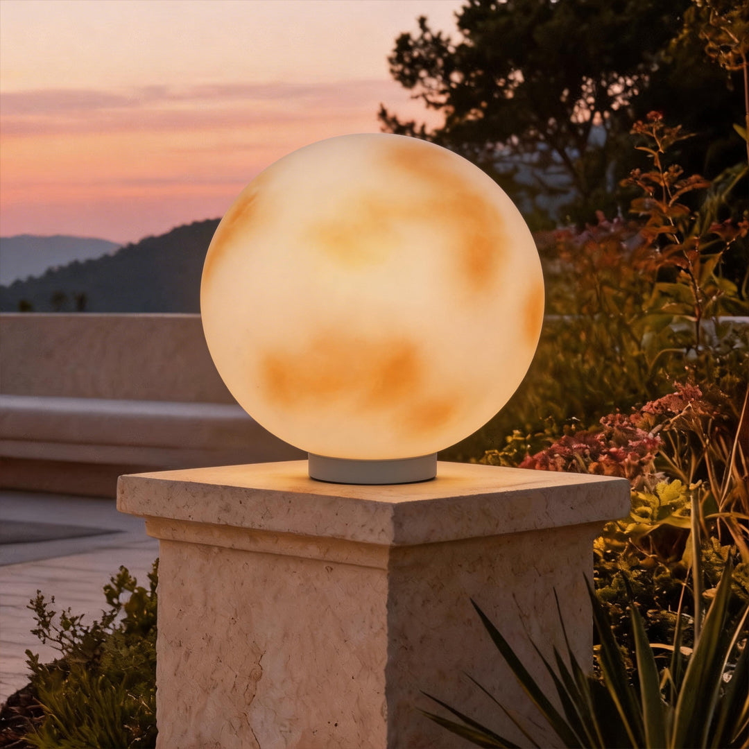 Open-Box Moon-Shaped Stone Pillar Light Outdoor Decorative