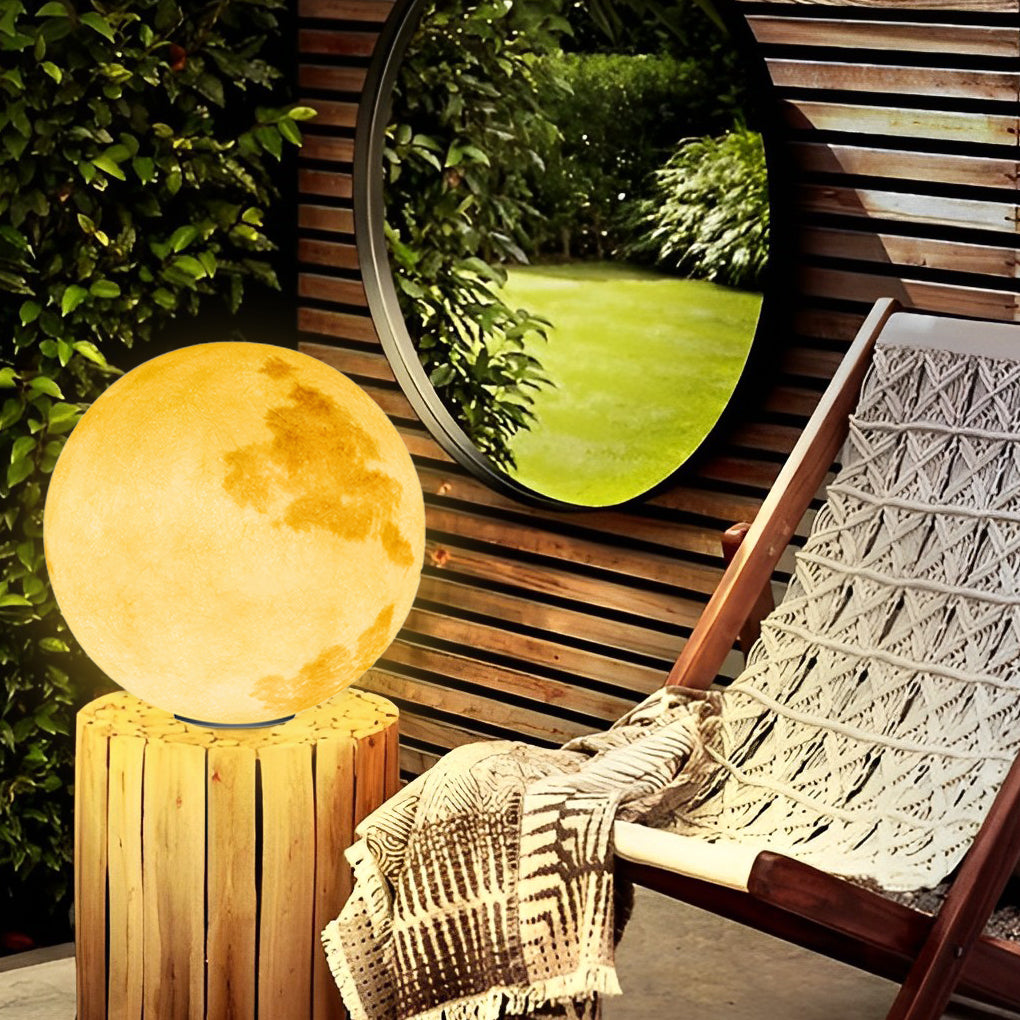 Open-Box Moon-Shaped Stone Pillar Light Outdoor Decorative