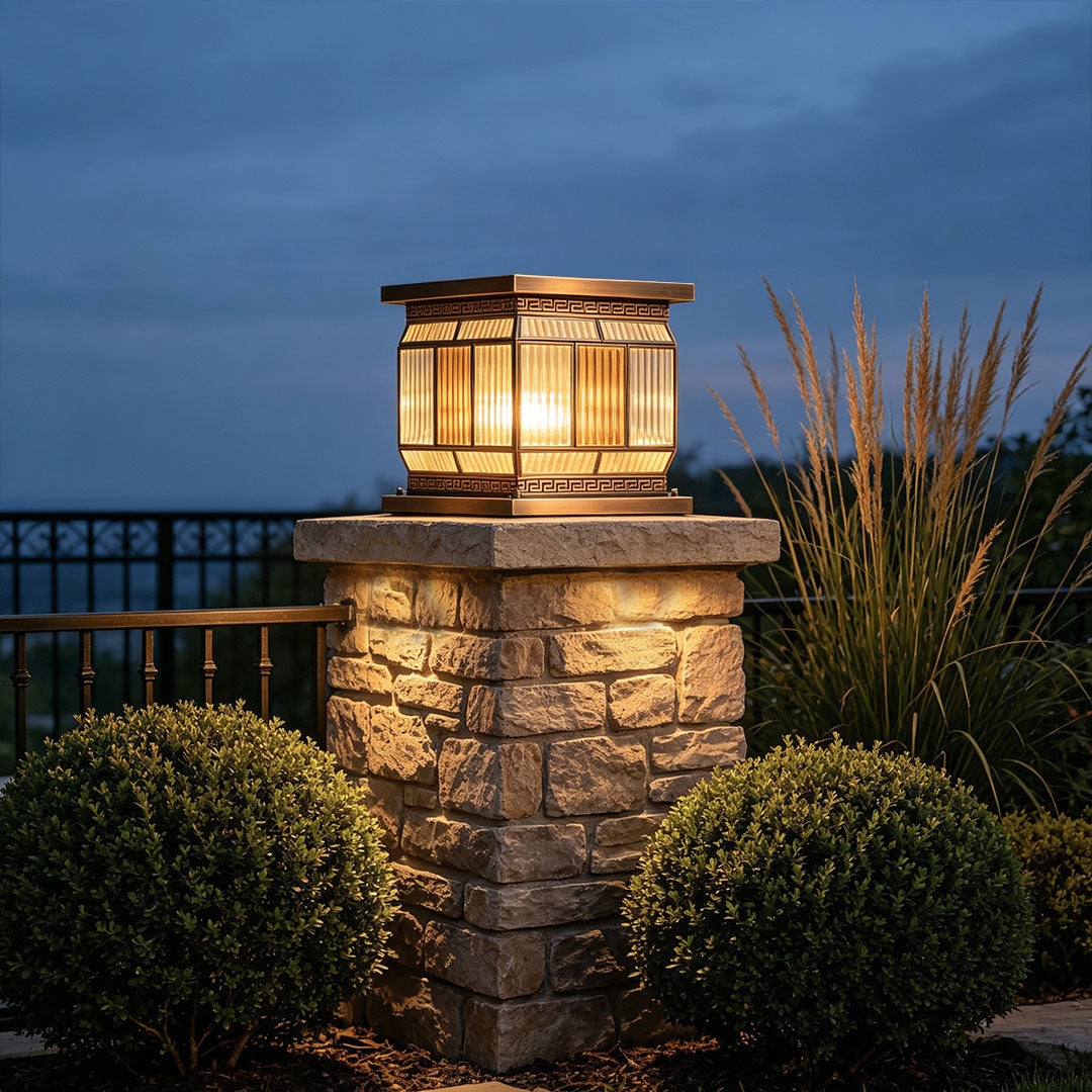 Solar Powered Outdoor Pillar Lights All-Copper Gate Light